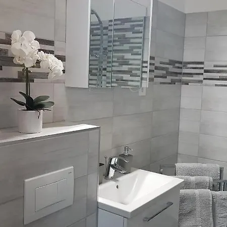 Apartman Fured Innside