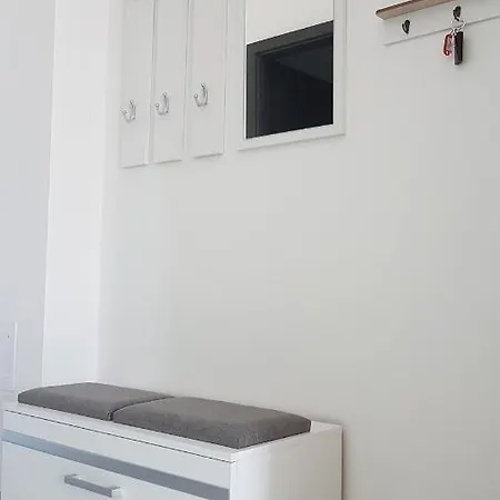 Apartment Fured Innside